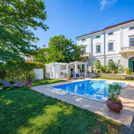 Villa Vigneri Novigrad  ภายนอก รูปภาพ