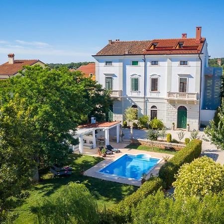 Villa Vigneri Novigrad  ภายนอก รูปภาพ