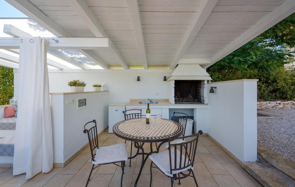 Villa Vigneri Novigrad  ภายนอก รูปภาพ