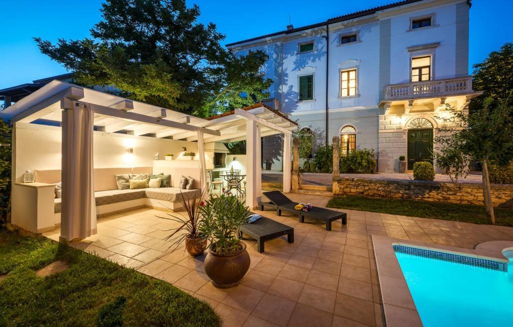 Villa Vigneri Novigrad  ภายนอก รูปภาพ